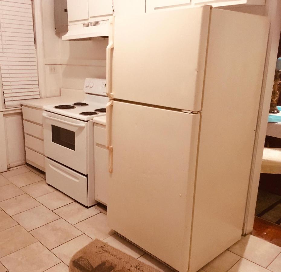 מונטגומרי Best Deal In Town! Entire 1 Bedroom Apartment 59 מראה חיצוני תמונה