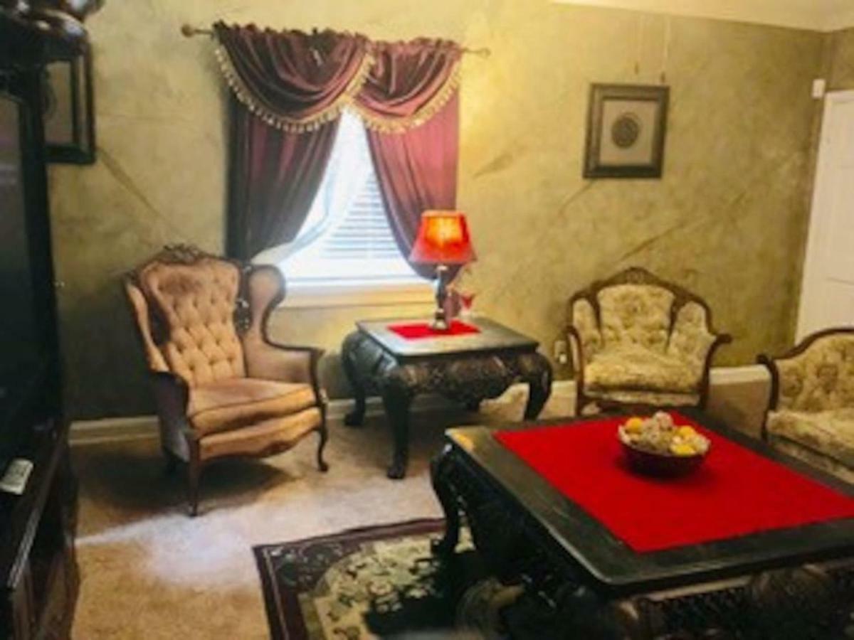 מונטגומרי Best Deal In Town! Entire 1 Bedroom Apartment 59 מראה חיצוני תמונה